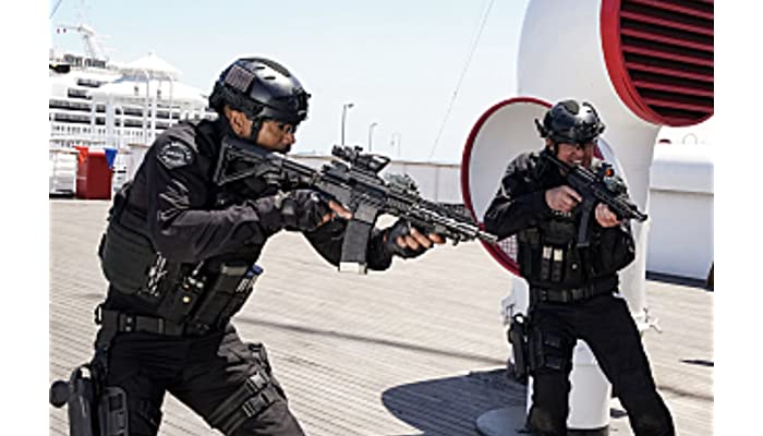 S.W.A.T 22x5