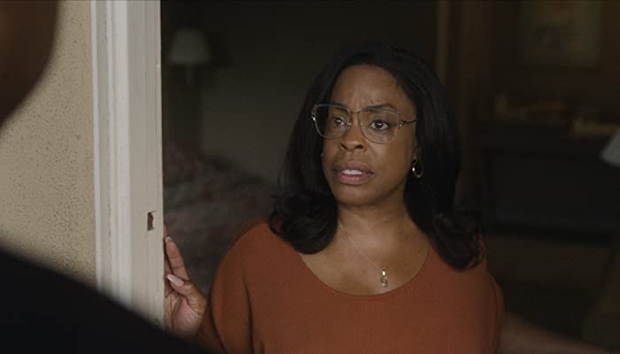 Dahmer  Monster: The Jeffrey Dahmer Story : La historia de Jeffrey Dahmer 7x1