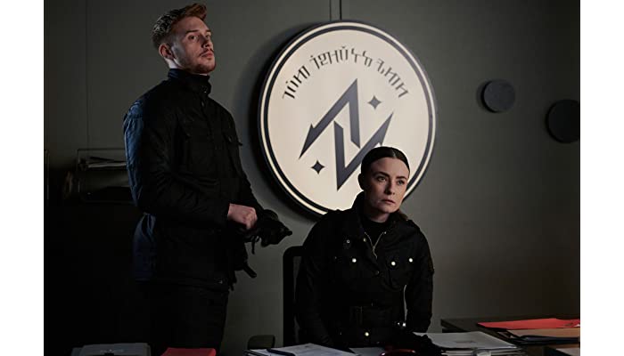 Vampire Academy 4x1