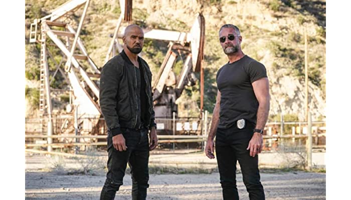 S.W.A.T 16x5