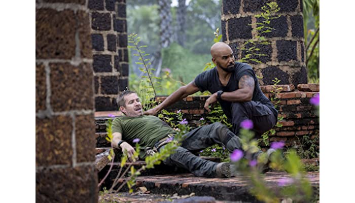 S.W.A.T 1x6